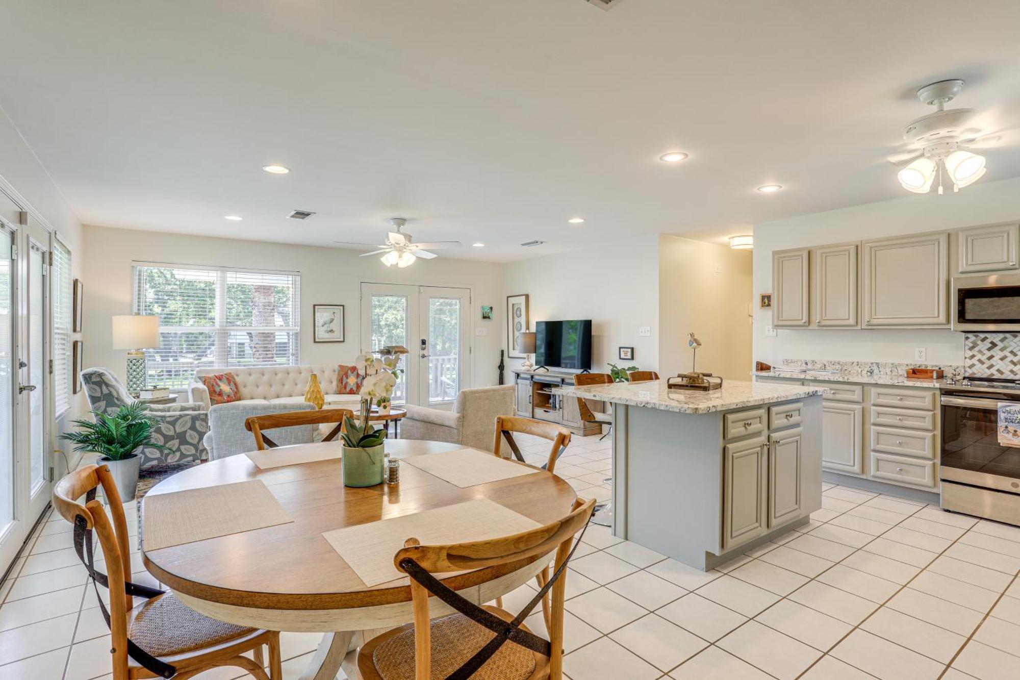 The Palm Bay St Louis Home - Walk To Beach! Waveland Екстер'єр фото