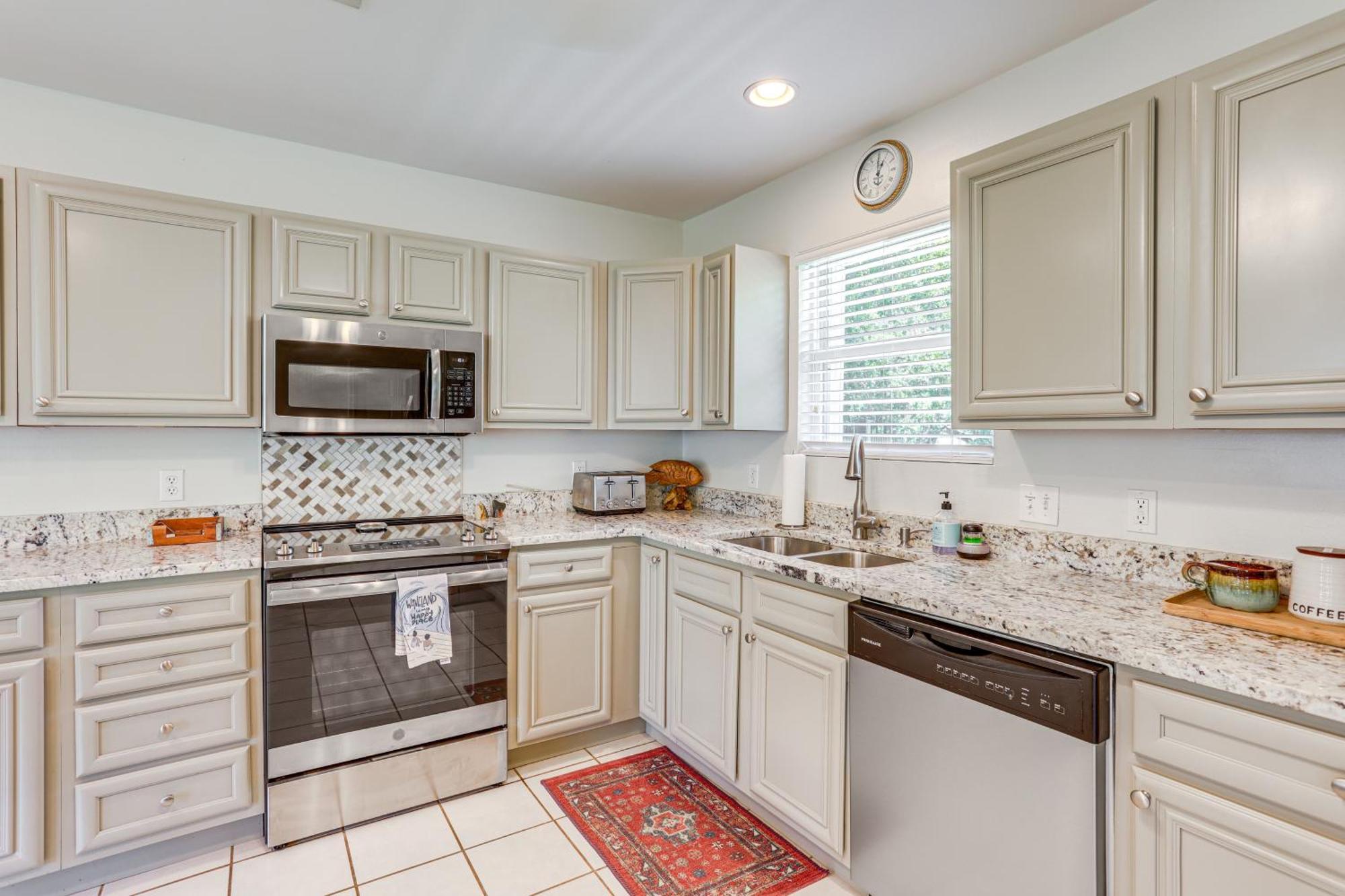 The Palm Bay St Louis Home - Walk To Beach! Waveland Екстер'єр фото